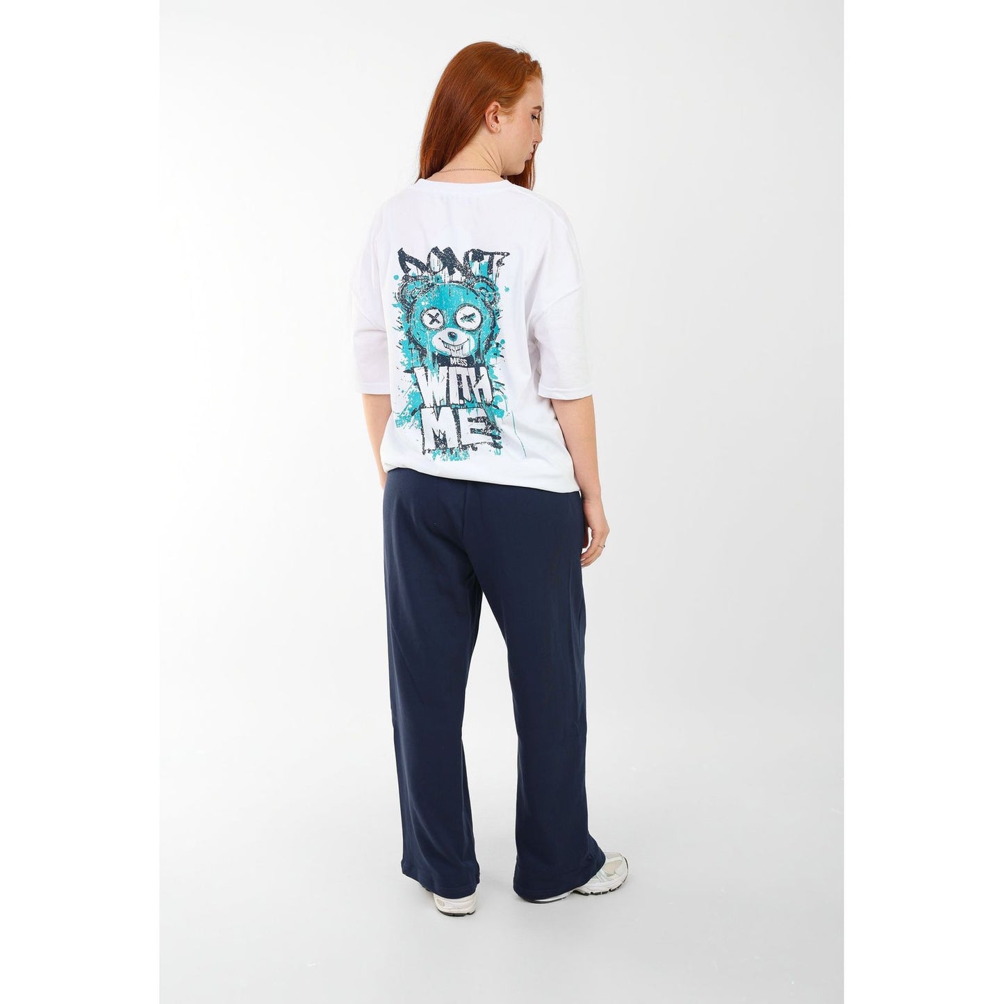 White T- SHIRT over size  Unisex dont with me