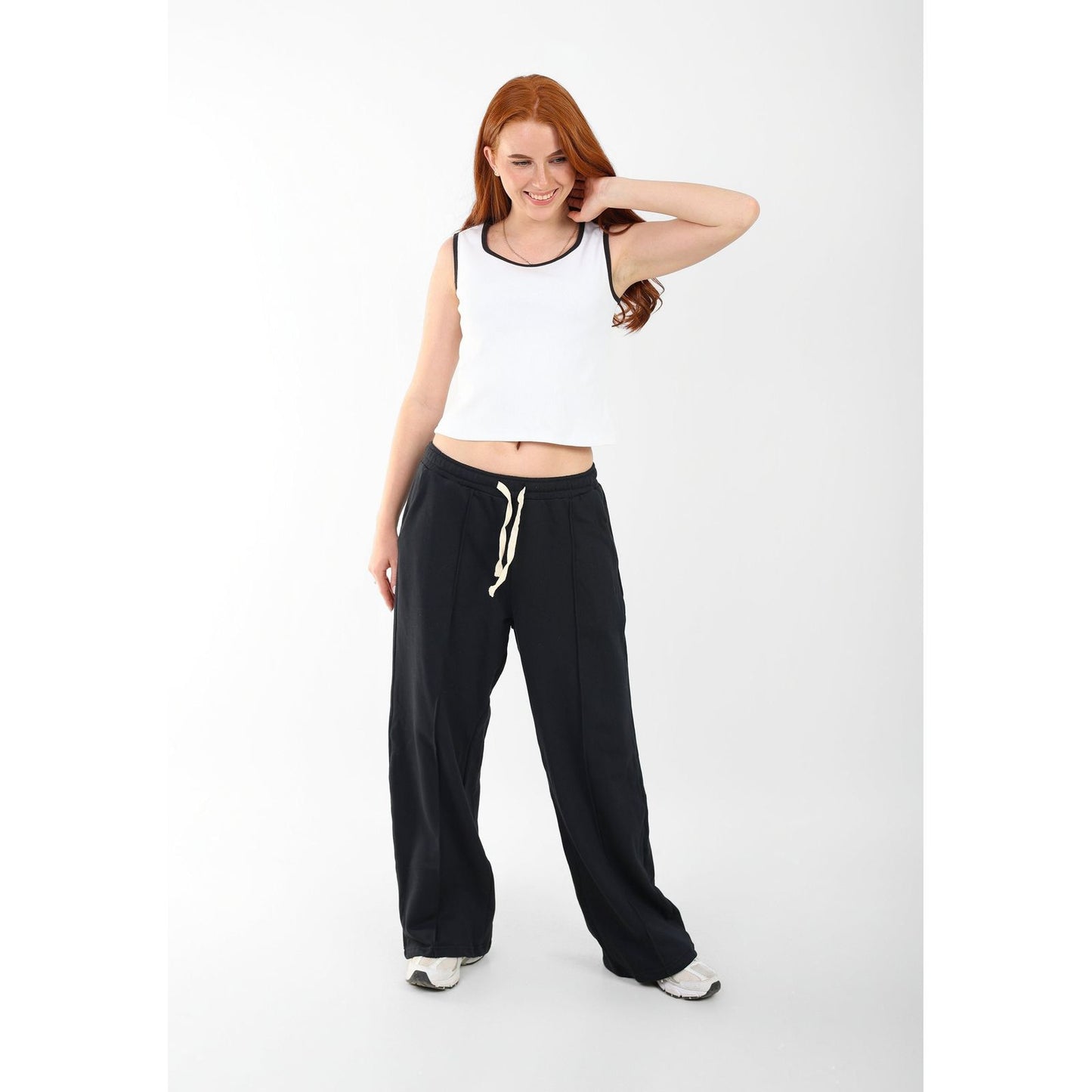 RIBBED TANK TOP ROUND NECK