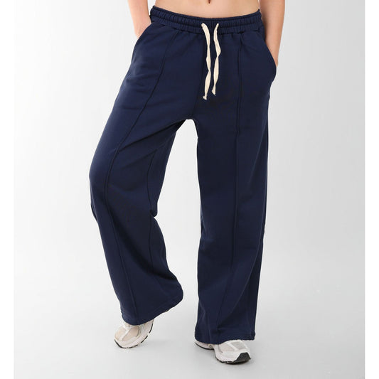 wideleg sweatpants over size line in front