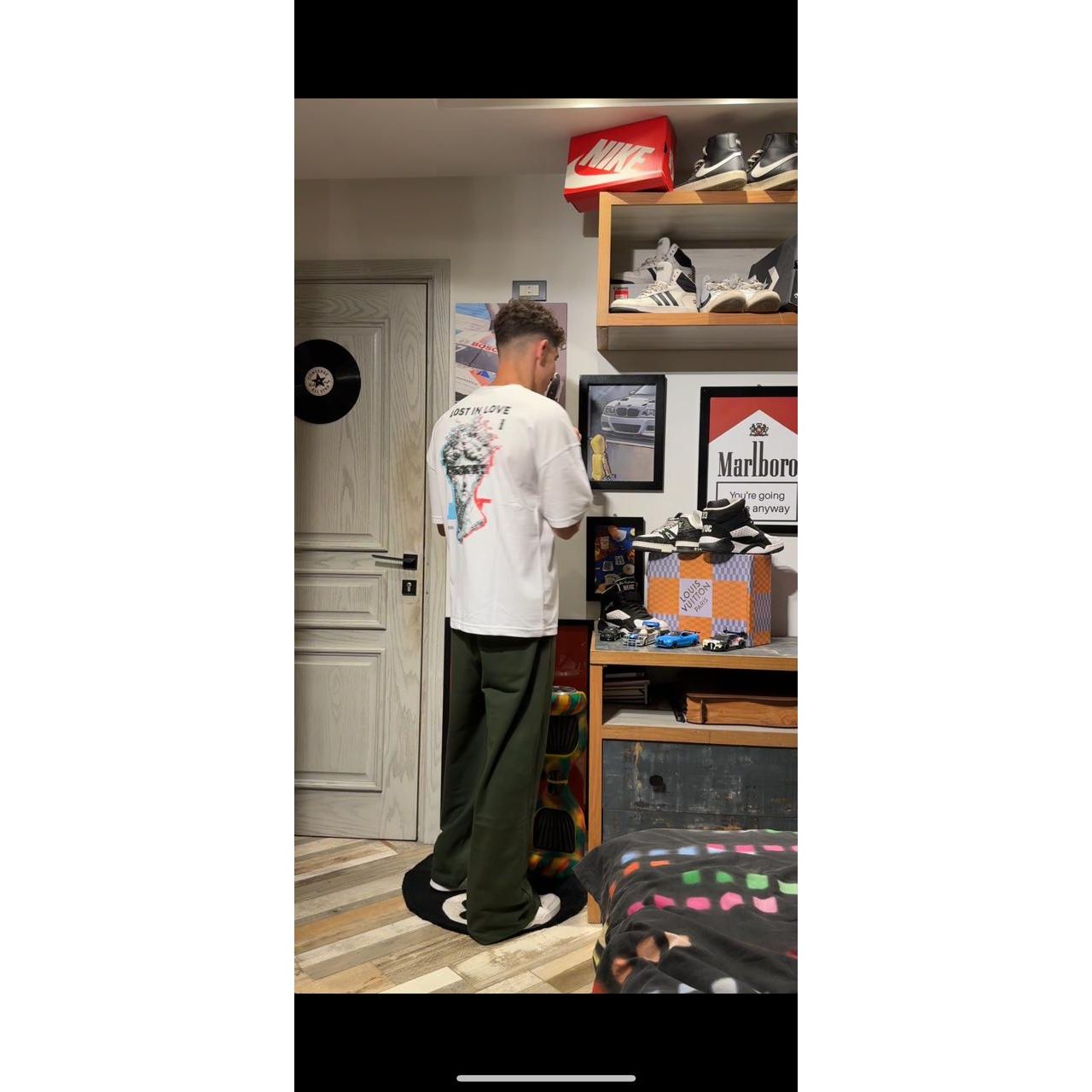 WHITE T- SHIRT over size