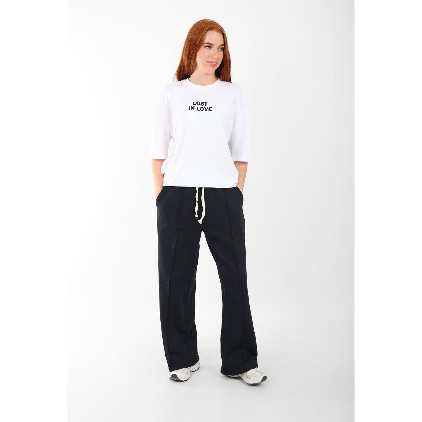 White T SHIRT over size  lost in love